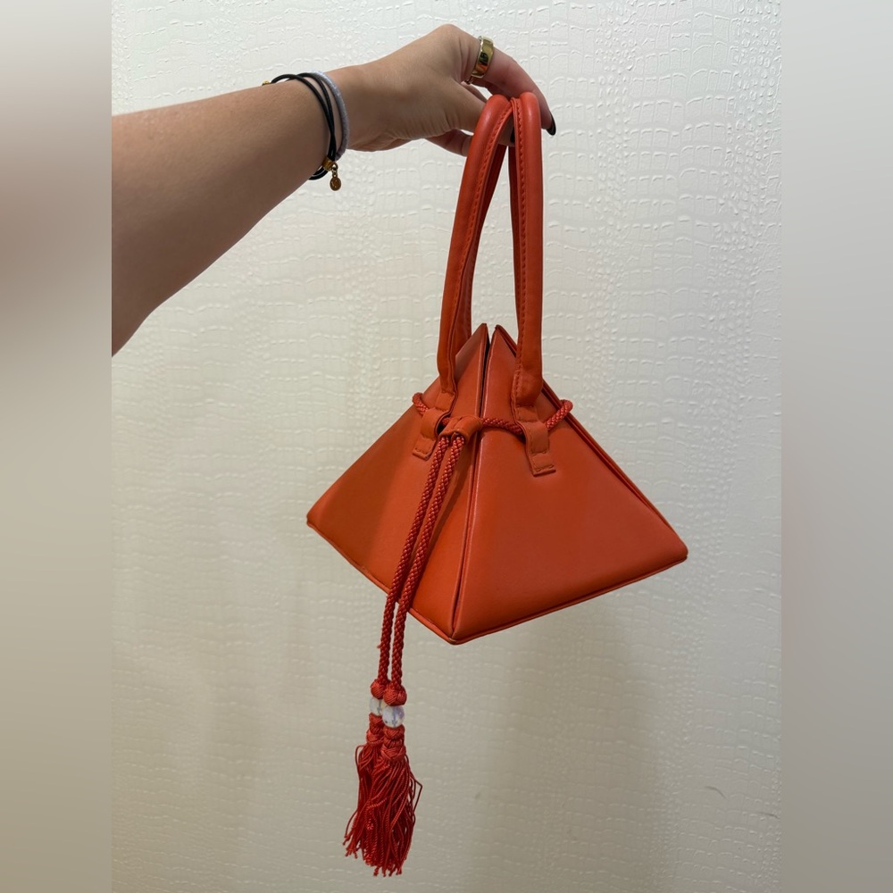 Triangle shaped bag by jardin majorelle in Morocco